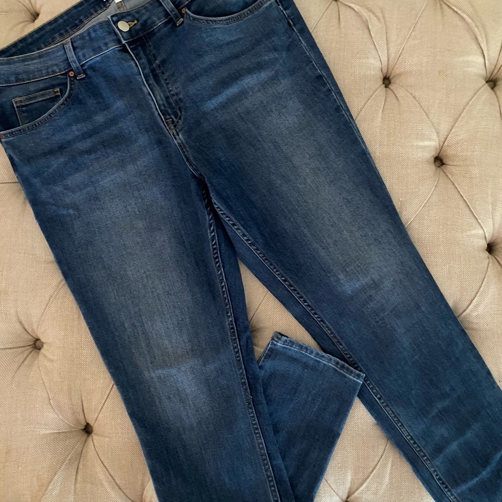 H&M size 16 skinny jeans - never worn